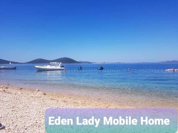 Eden Lady Mobile Home, Croatia, Drage Luaran gambar